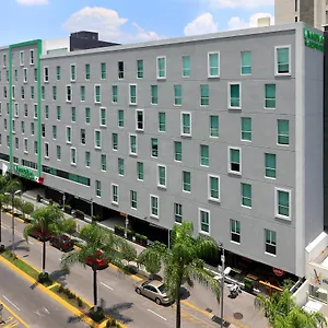 Wyndham Garden Guadalajara Acueducto Zapopan